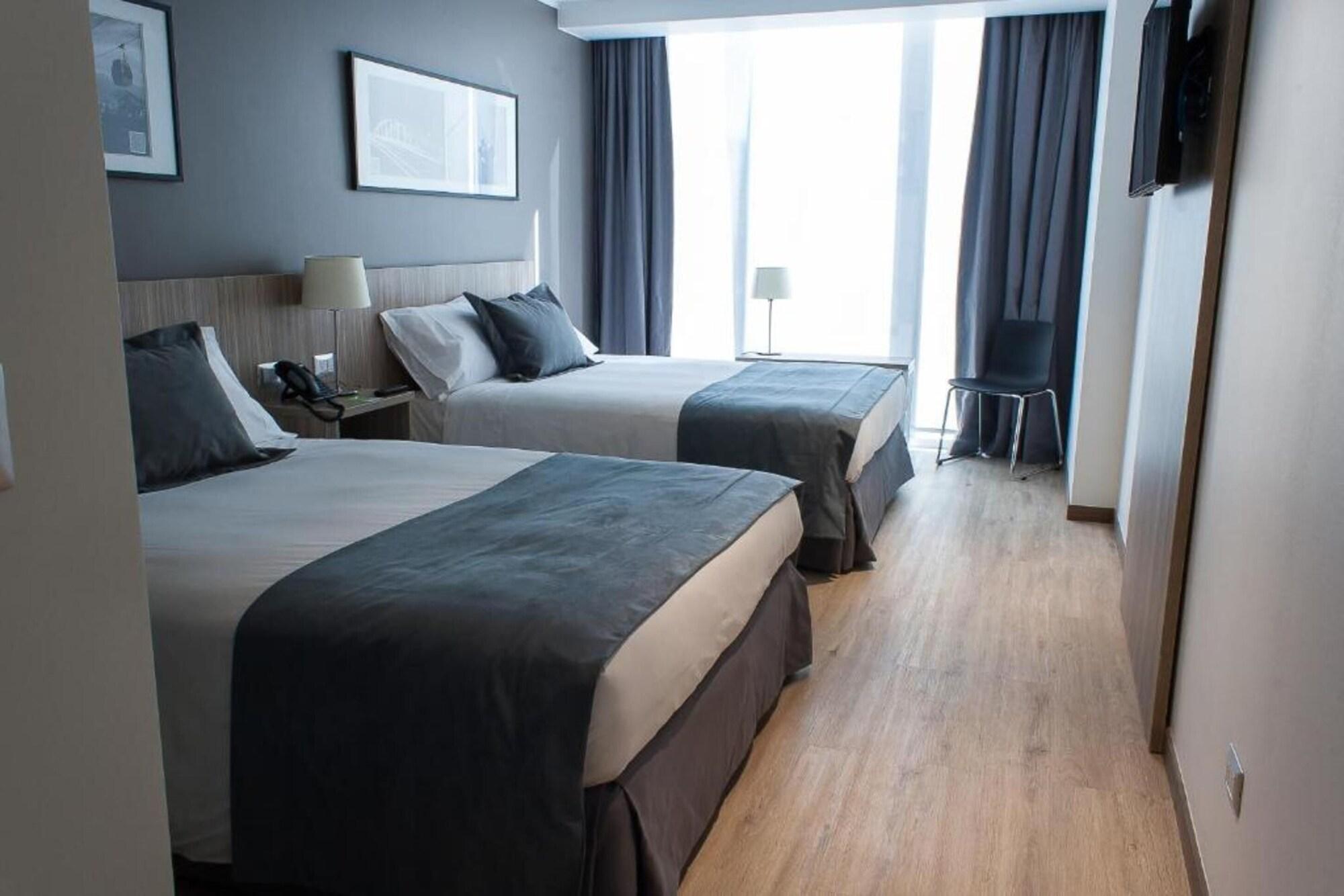 סנטיאגו Hotel Capital Bellet מראה חיצוני תמונה