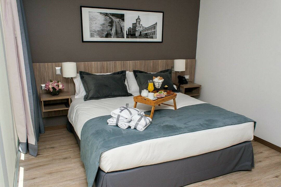 סנטיאגו Hotel Capital Bellet מראה חיצוני תמונה